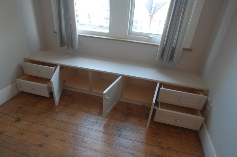 Farrow & Ball Elephant's Breath shaker style window seat